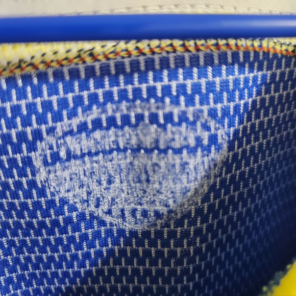 SOLD - Ecuador National Team soccer jersey - Picture 4 of 9